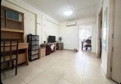 Blk 18 Eunos Crescent (Geylang), HDB 3 Rooms #624502111